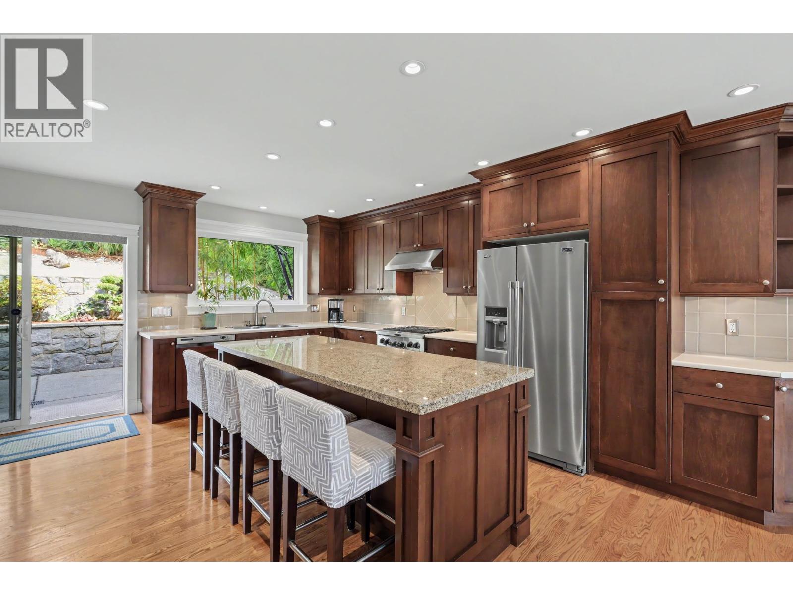 1123 Ioco Road, Port Moody, British Columbia  V3H 2W9 - Photo 11 - R3162427