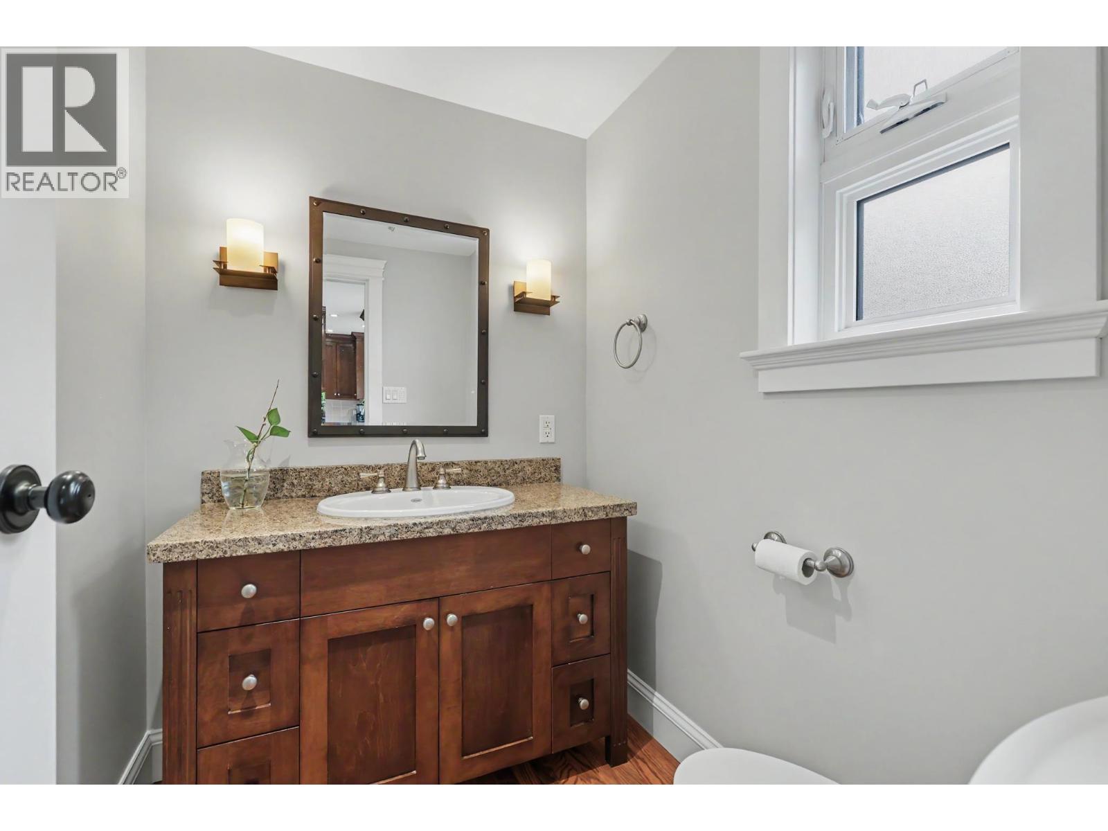 1123 Ioco Road, Port Moody, British Columbia  V3H 2W9 - Photo 16 - R3162427