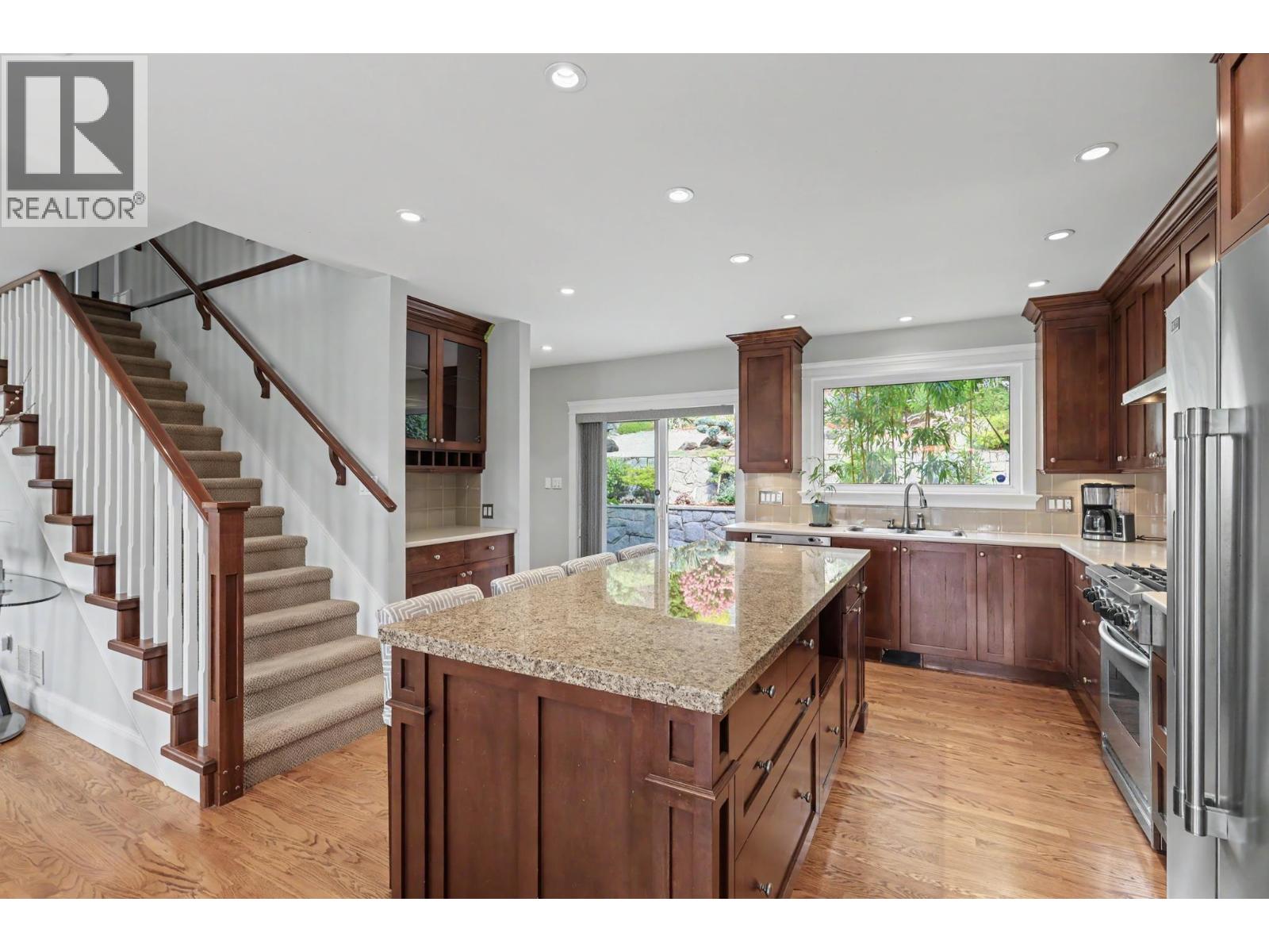 1123 Ioco Road, Port Moody, British Columbia  V3H 2W9 - Photo 12 - R3162427