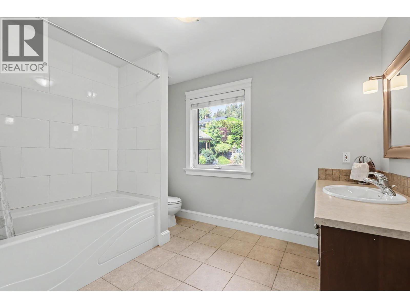 1123 Ioco Road, Port Moody, British Columbia  V3H 2W9 - Photo 25 - R3162427