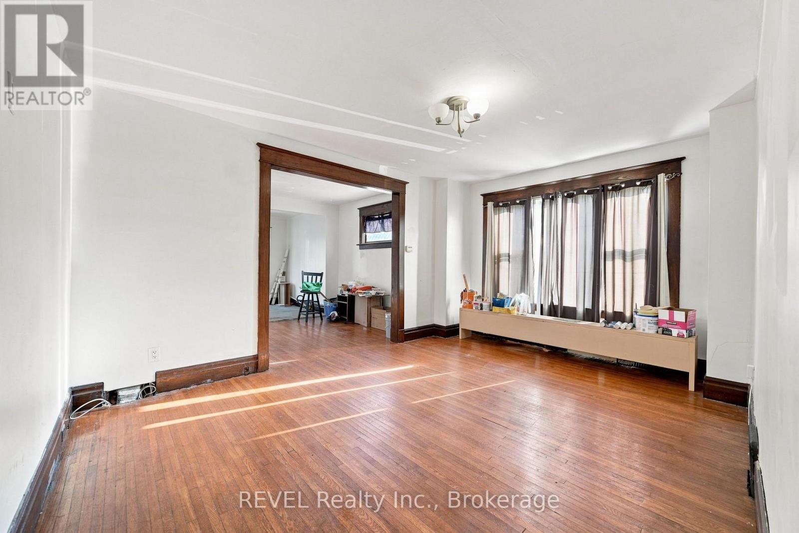 4960 Willmott Street, Niagara Falls, Ontario  L2E 1Z8 - Photo 8 - X13757340