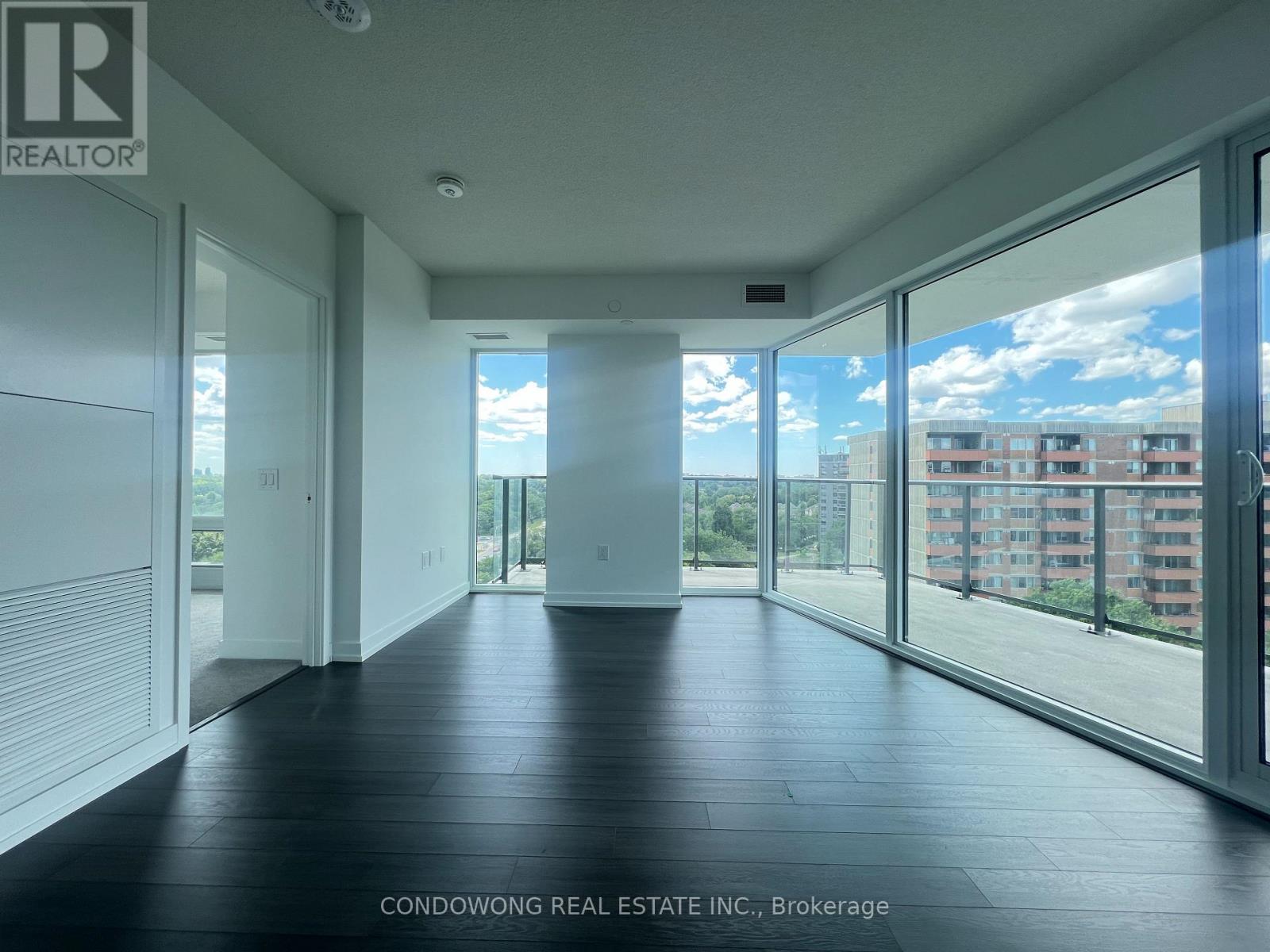 1002 - 4010 Eglinton Avenue W, Toronto, Ontario  M5N 1A2 - Photo 3 - W13757298