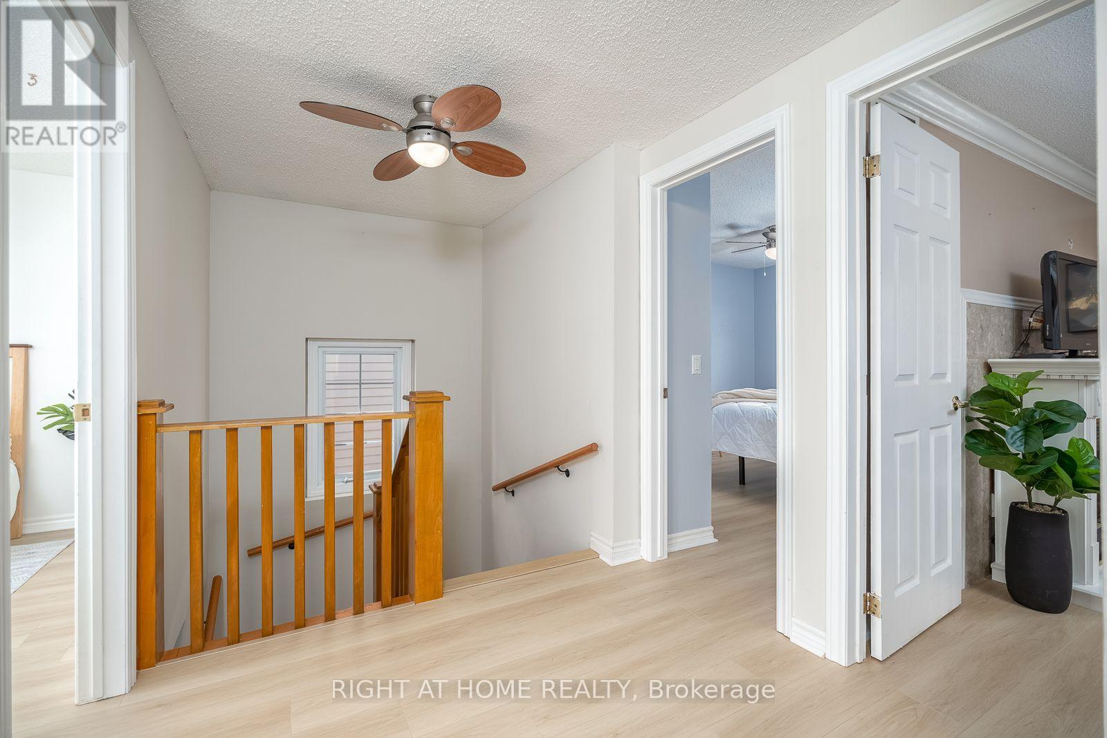 54 Niagara Place, Brampton, Ontario  L6S 4Y8 - Photo 18 - W13757310