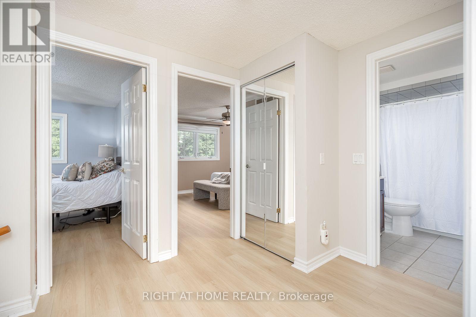 54 Niagara Place, Brampton, Ontario  L6S 4Y8 - Photo 19 - W13757310