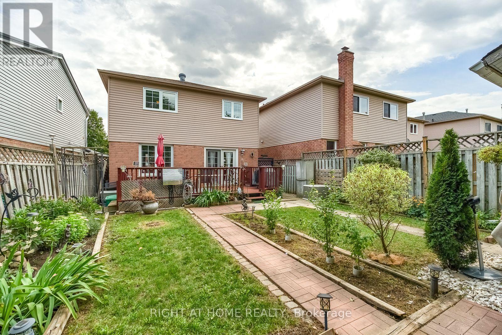 54 Niagara Place, Brampton, Ontario  L6S 4Y8 - Photo 44 - W13757310