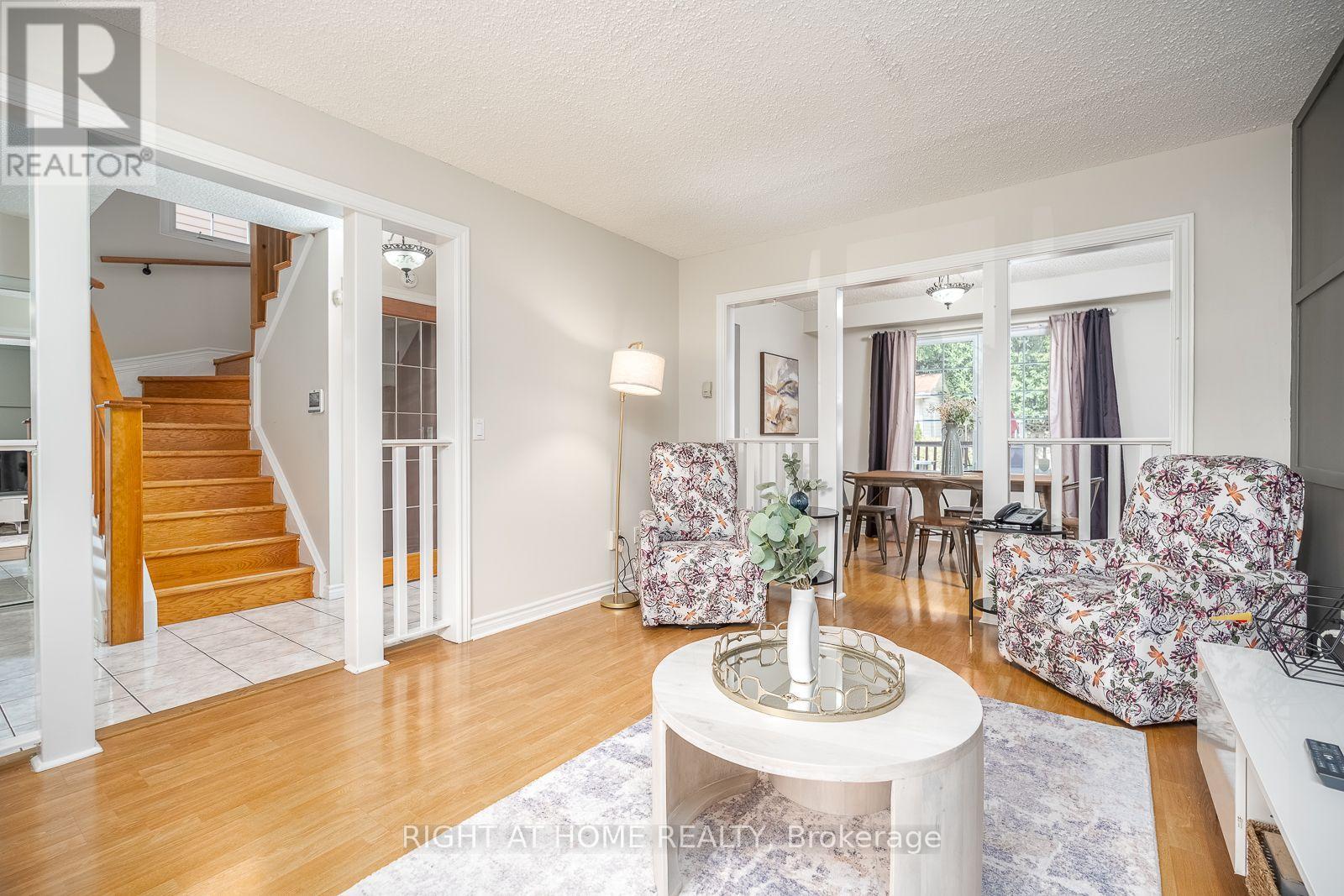 54 Niagara Place, Brampton, Ontario  L6S 4Y8 - Photo 9 - W13757310