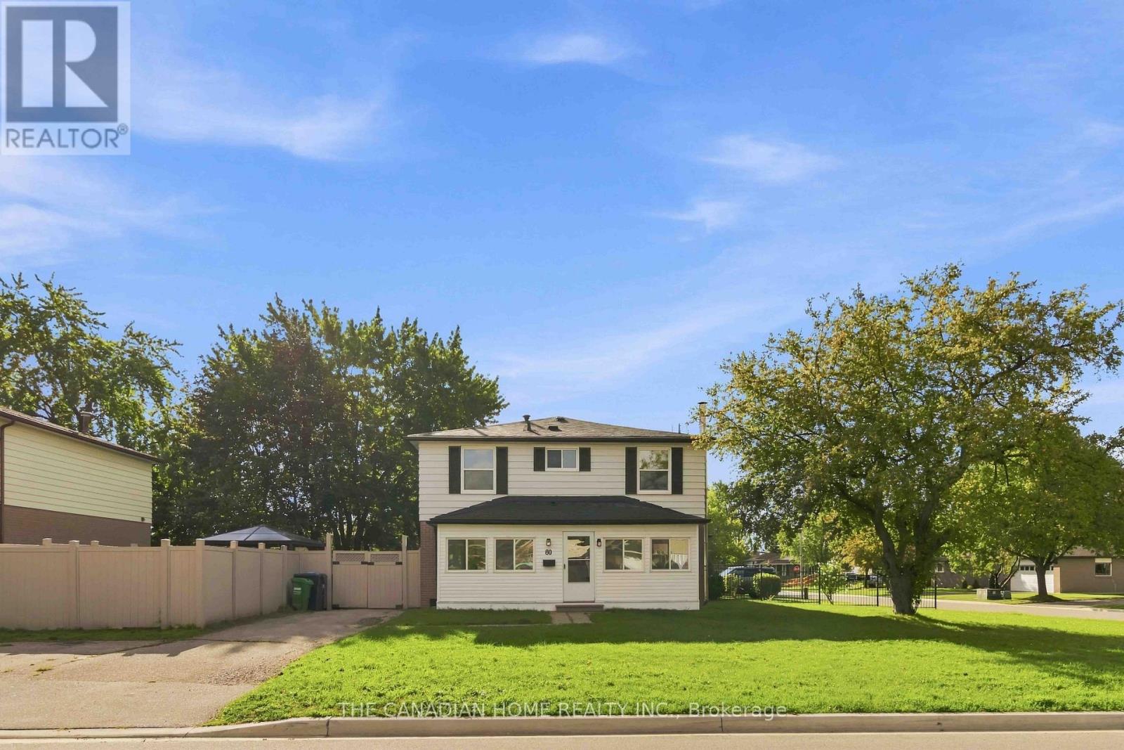 80 Flamingo Crescent, Brampton, Ontario  L6T 2G7 - Photo 2 - W13757320