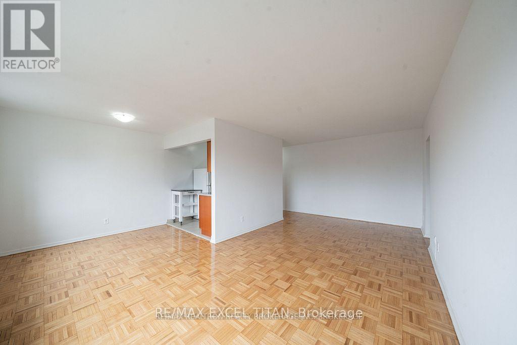 1 - 799 Robinson Street, Burlington, Ontario  L7R 2L4 - Photo 2 - W13757356
