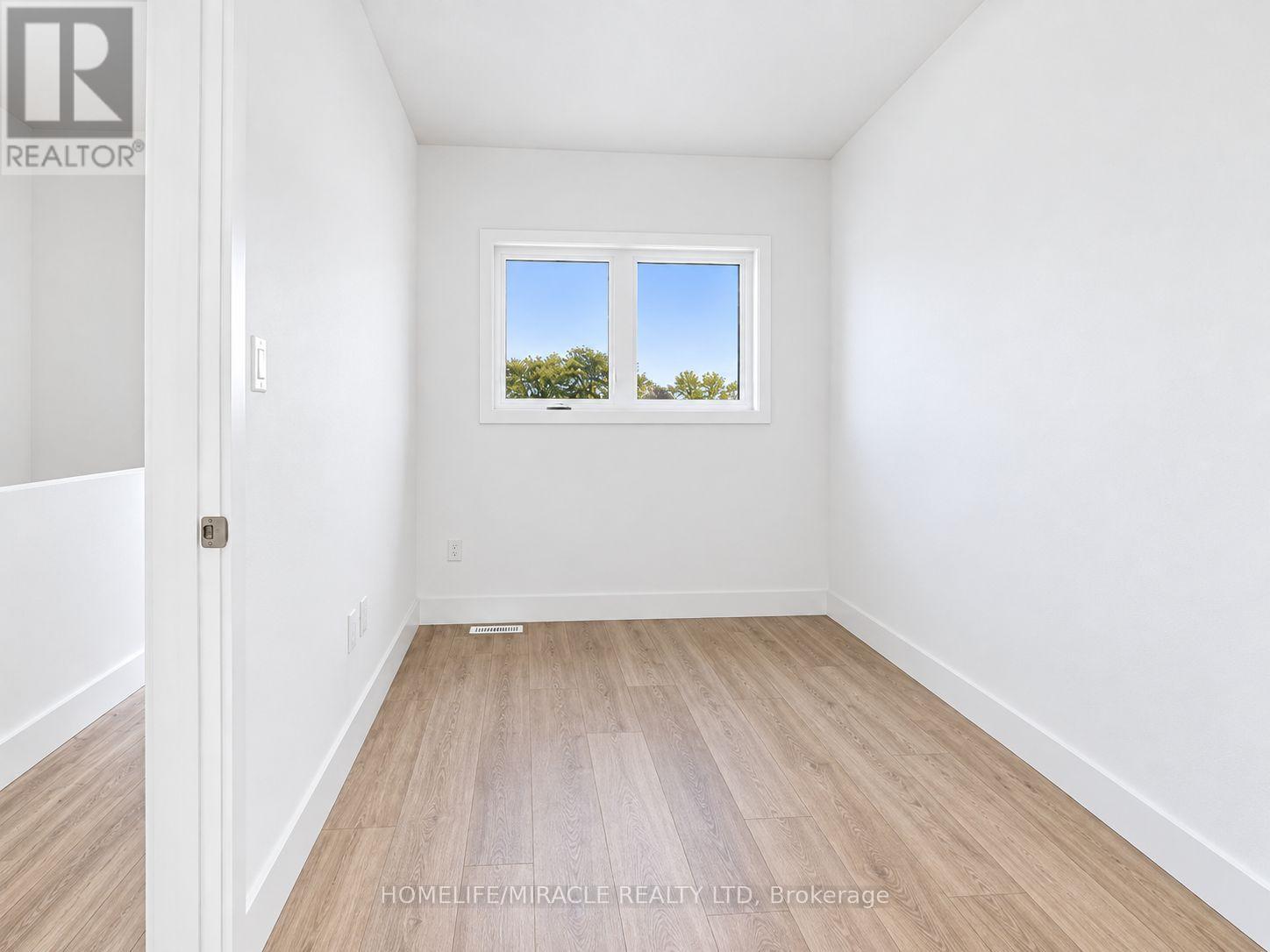 6638 Mcleod Road, Niagara Falls, Ontario L2G 3G5 - Photo 12 - X13757316