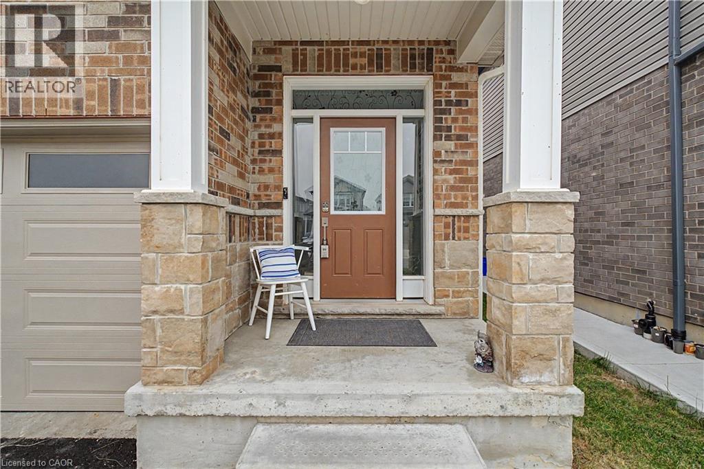 79 Beauchamp Drive Unit# A, Cambridge, Ontario  N1S 0B9 - Photo 3 - 40858217