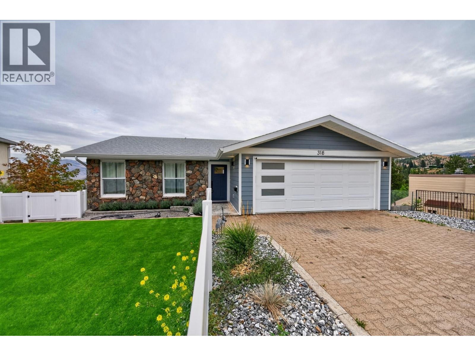318 Gleneagles Drive, Kamloops, British Columbia  V2E 1Z4 - Photo 1 - 10400182