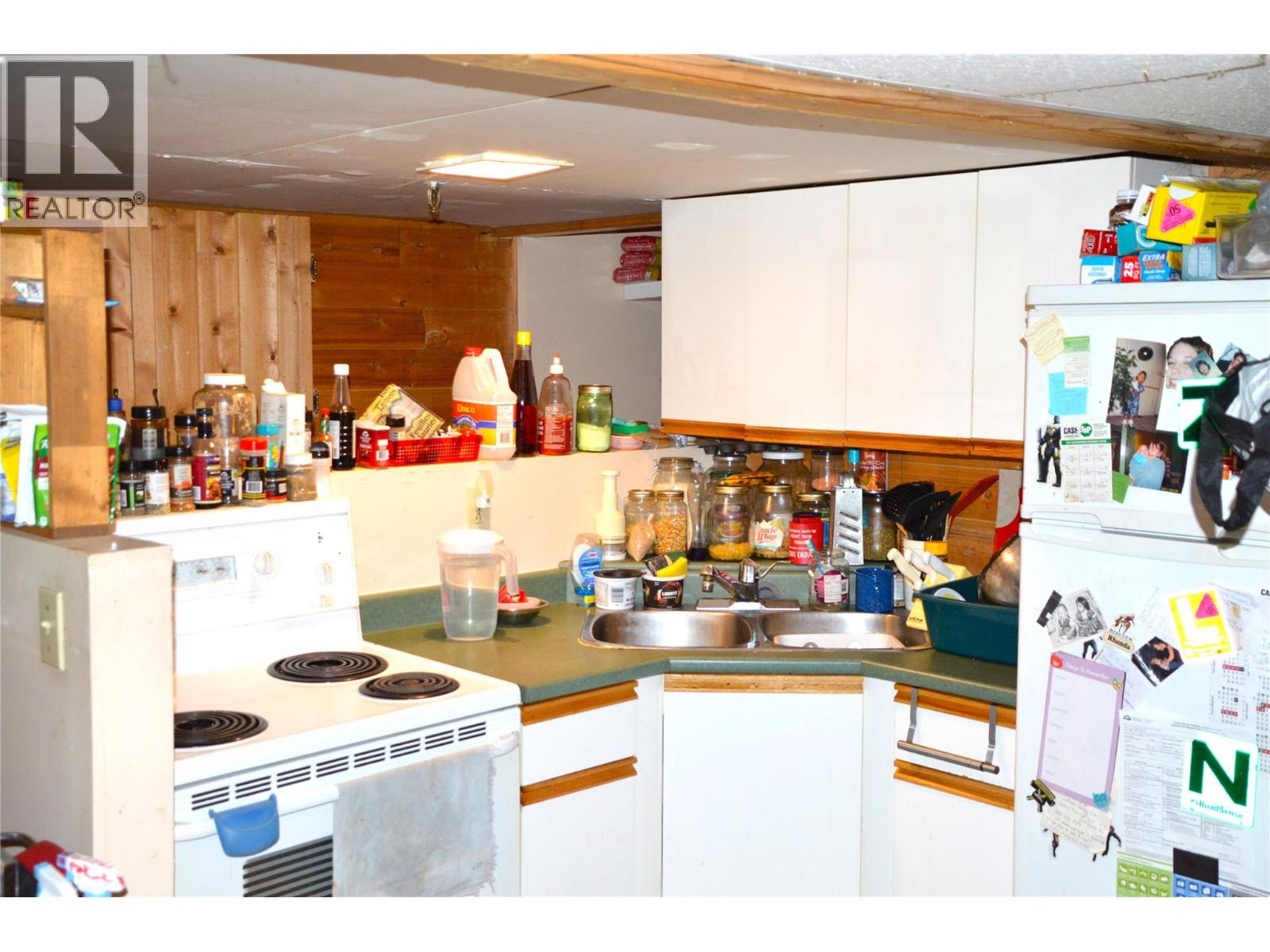 147 Oak Road, Kamloops, British Columbia  V2B 1K7 - Photo 38 - 10400188