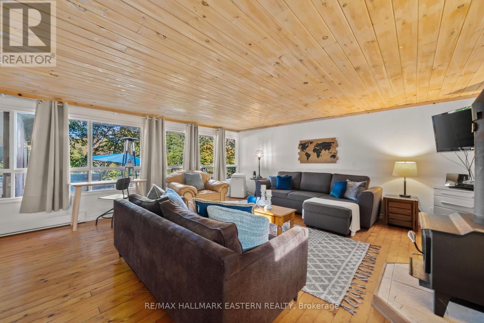 2335 Lakeside Road, Douro-Dummer, Ontario  K0L 2H0 - Photo 17 - X13757454