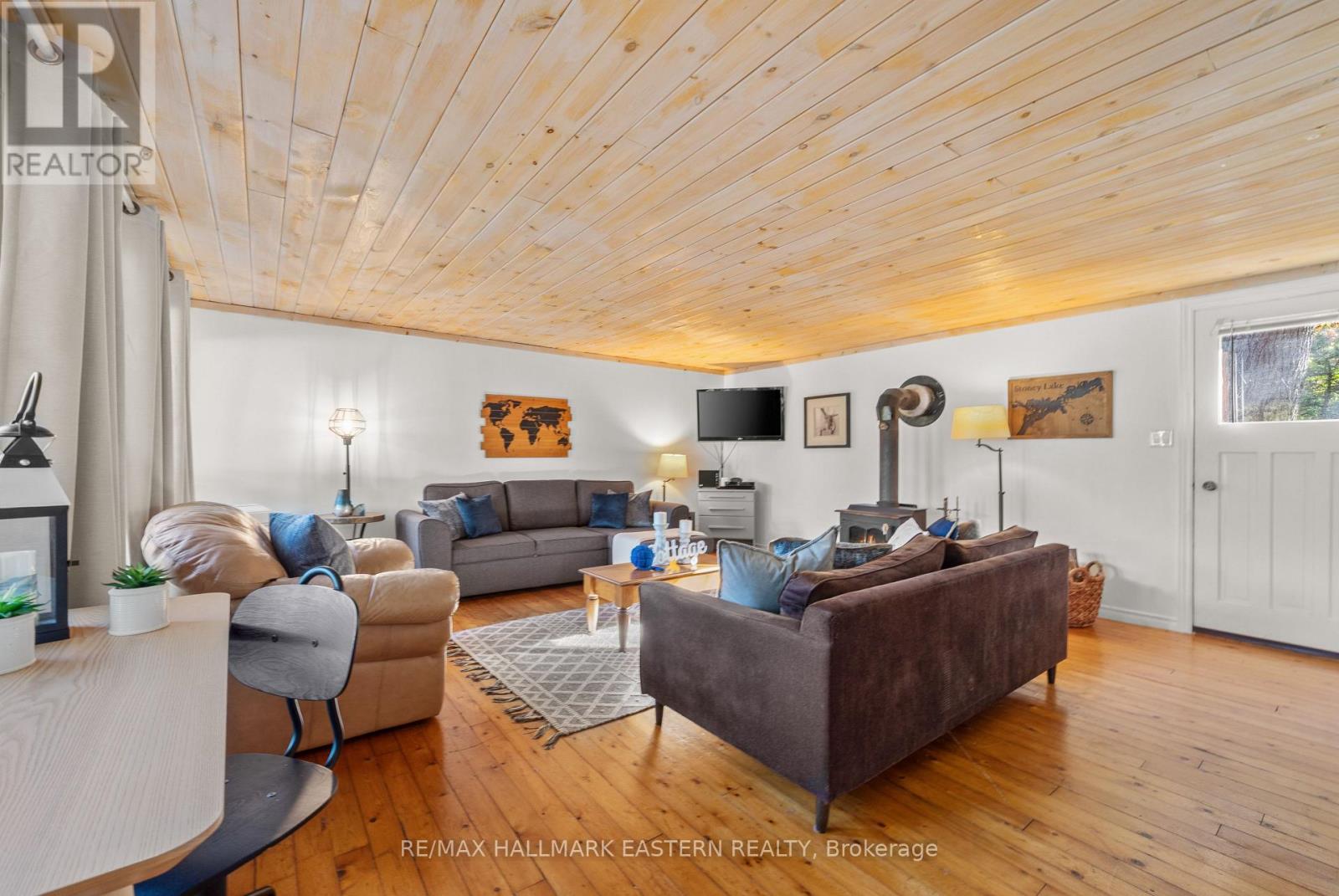 2335 Lakeside Road, Douro-Dummer, Ontario  K0L 2H0 - Photo 6 - X13757454