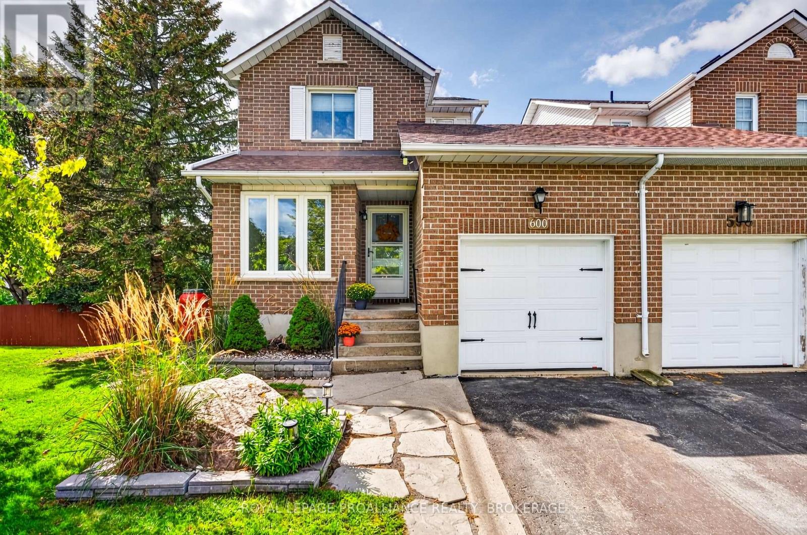 600 Whistler Terrace, Kingston, Ontario  K7M 8K4 - Photo 3 - X13757372