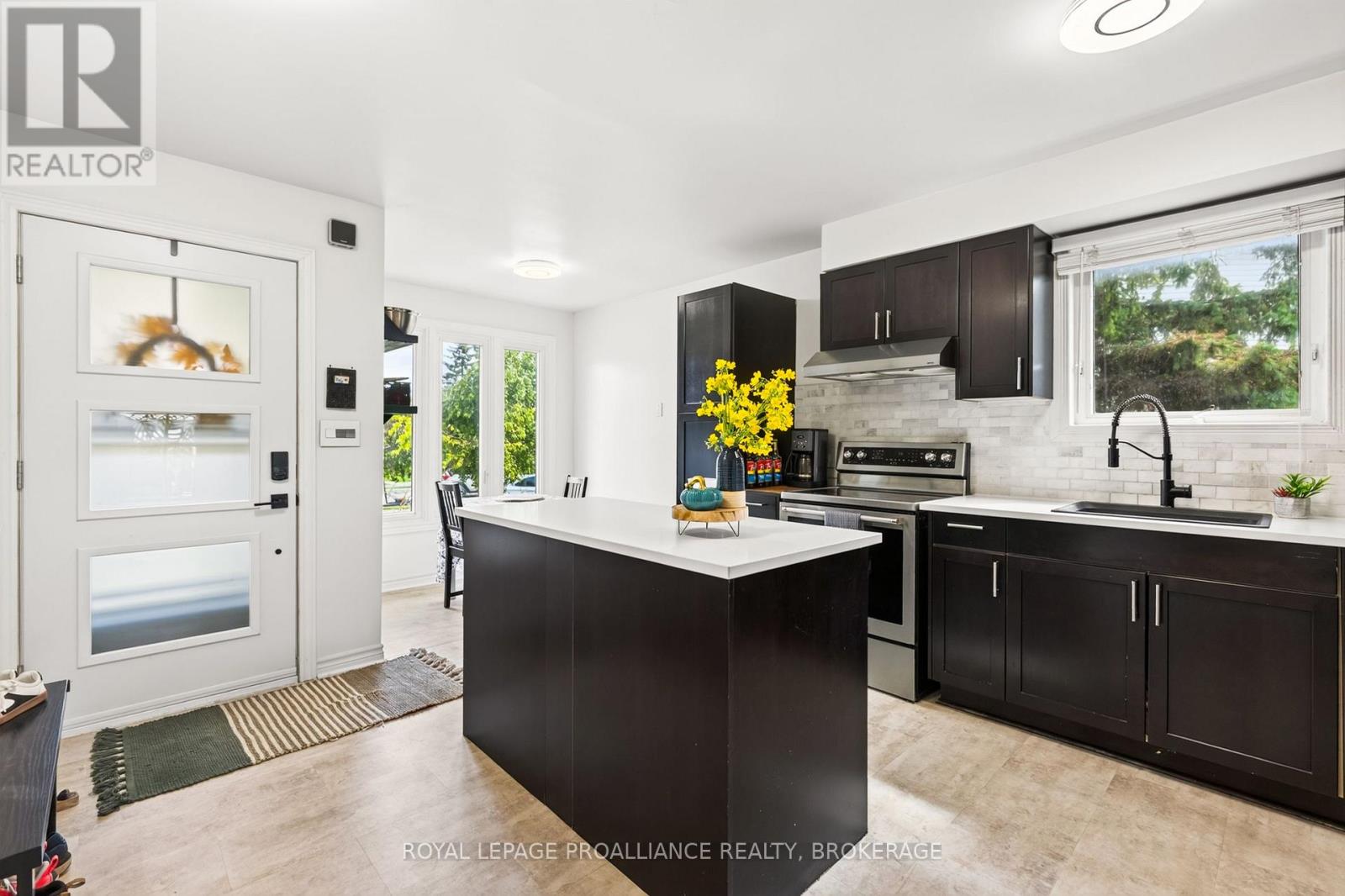 600 Whistler Terrace, Kingston, Ontario  K7M 8K4 - Photo 6 - X13757372