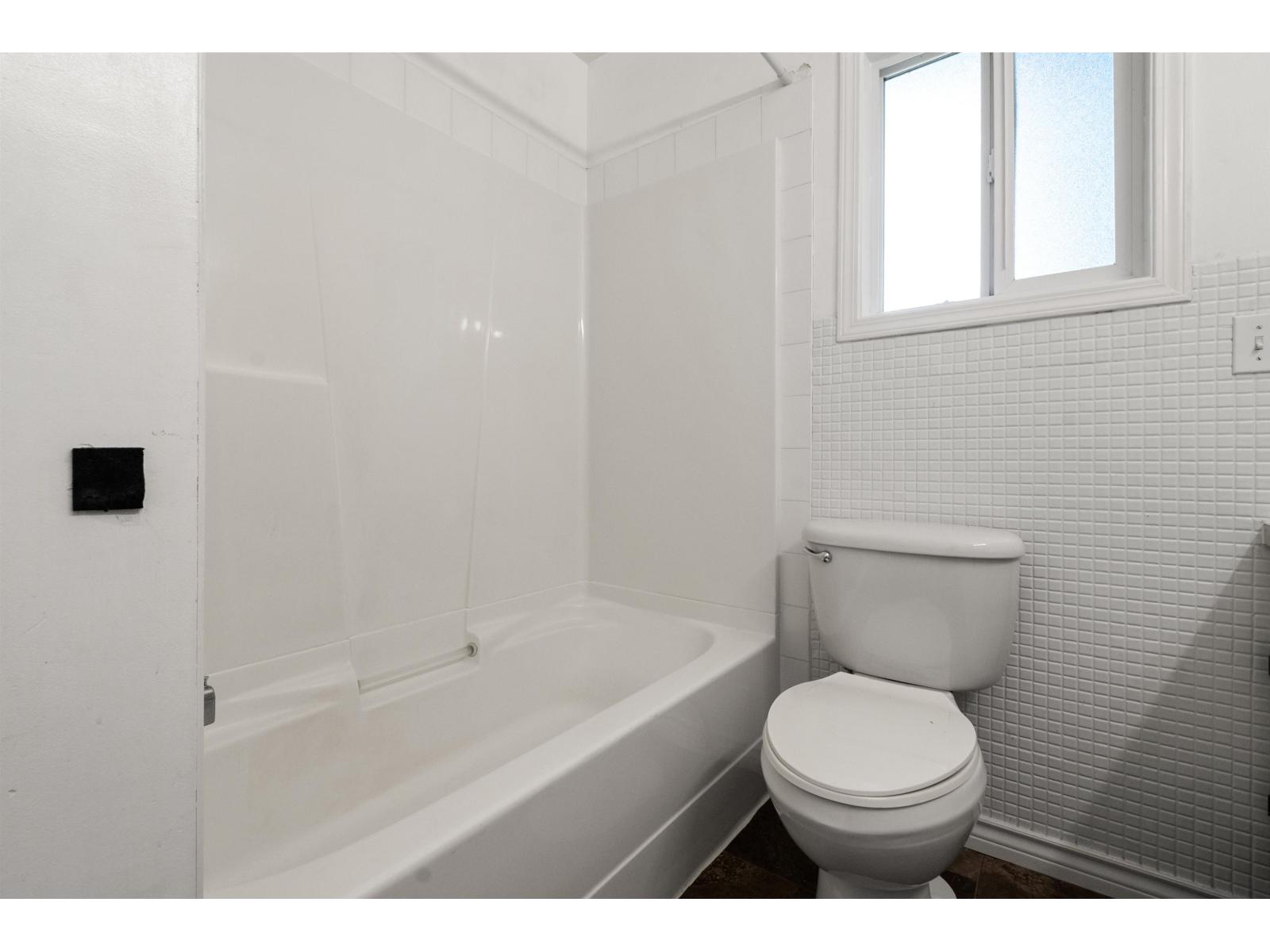 41965 Yarrow Central Road, Yarrow, Yarrow, British Columbia  V2R 5E7 - Photo 14 - R3161955