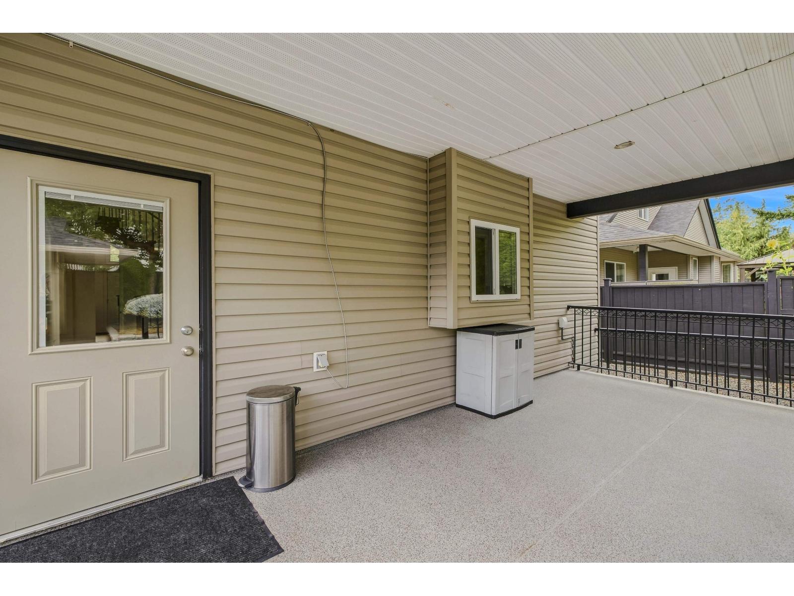 26843 25a Avenue, Langley, British Columbia  V4W 4A2 - Photo 10 - R3162759