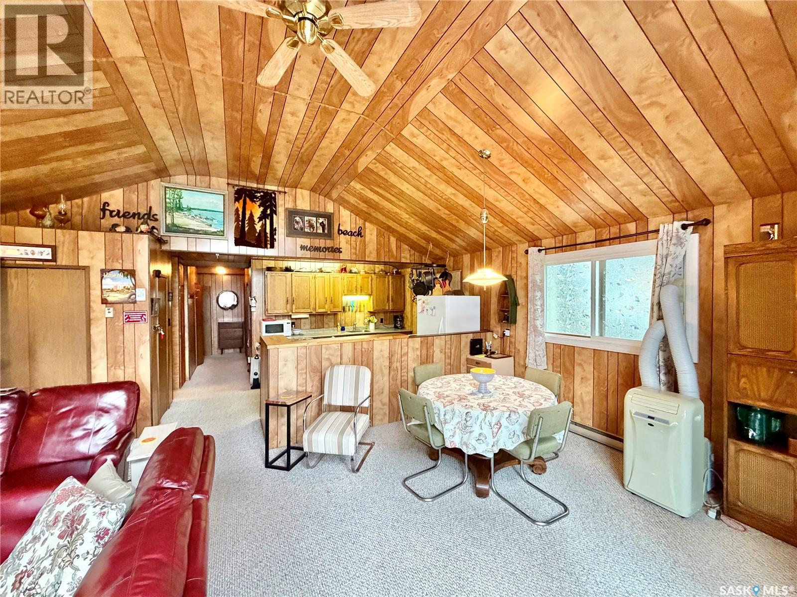 1362 Waskesiu Drive, Prince Albert National Park, Saskatchewan  S0J 0N0 - Photo 12 - SK047829