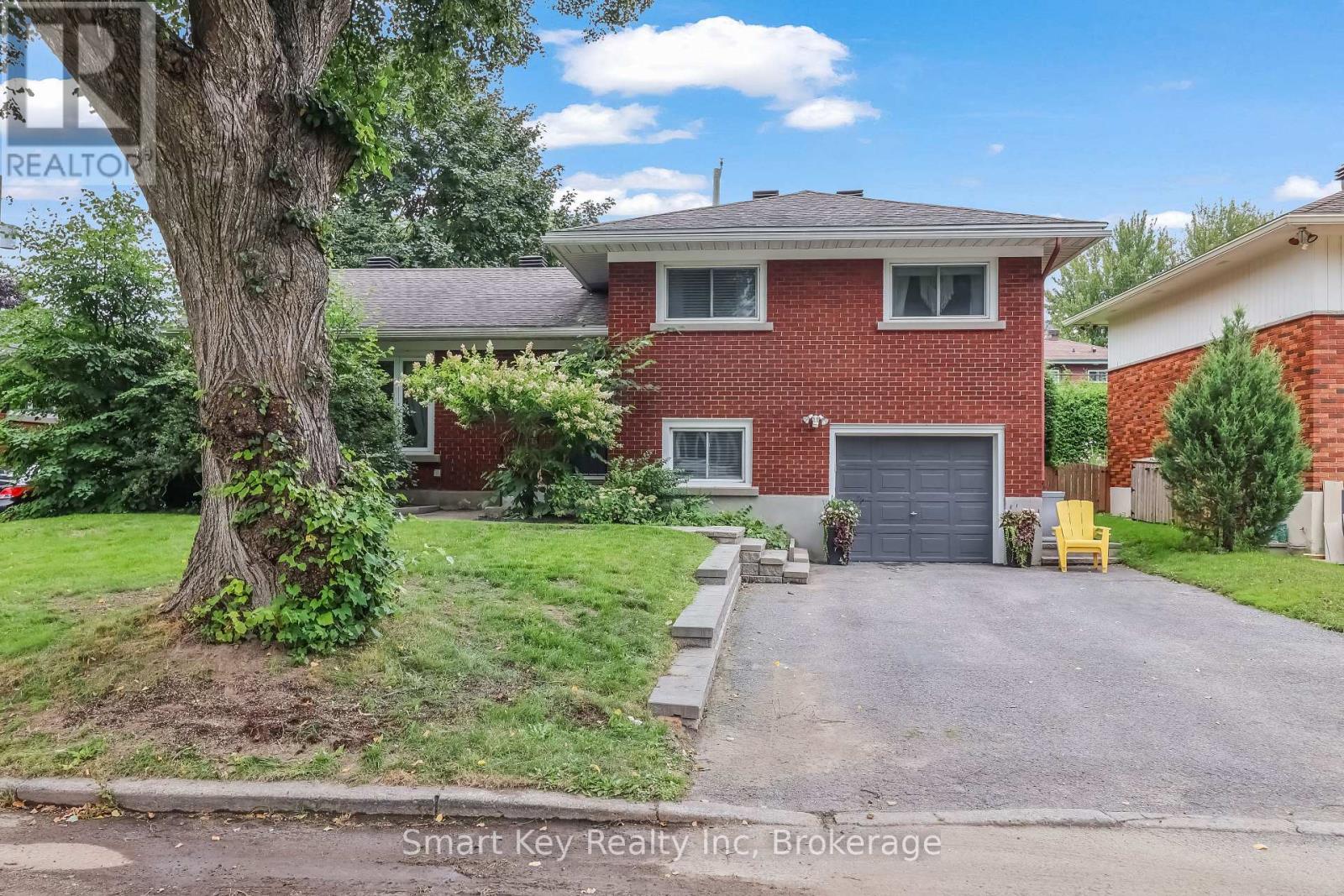 1165 CLINE CRES CRESCENT, Ottawa, Ontario