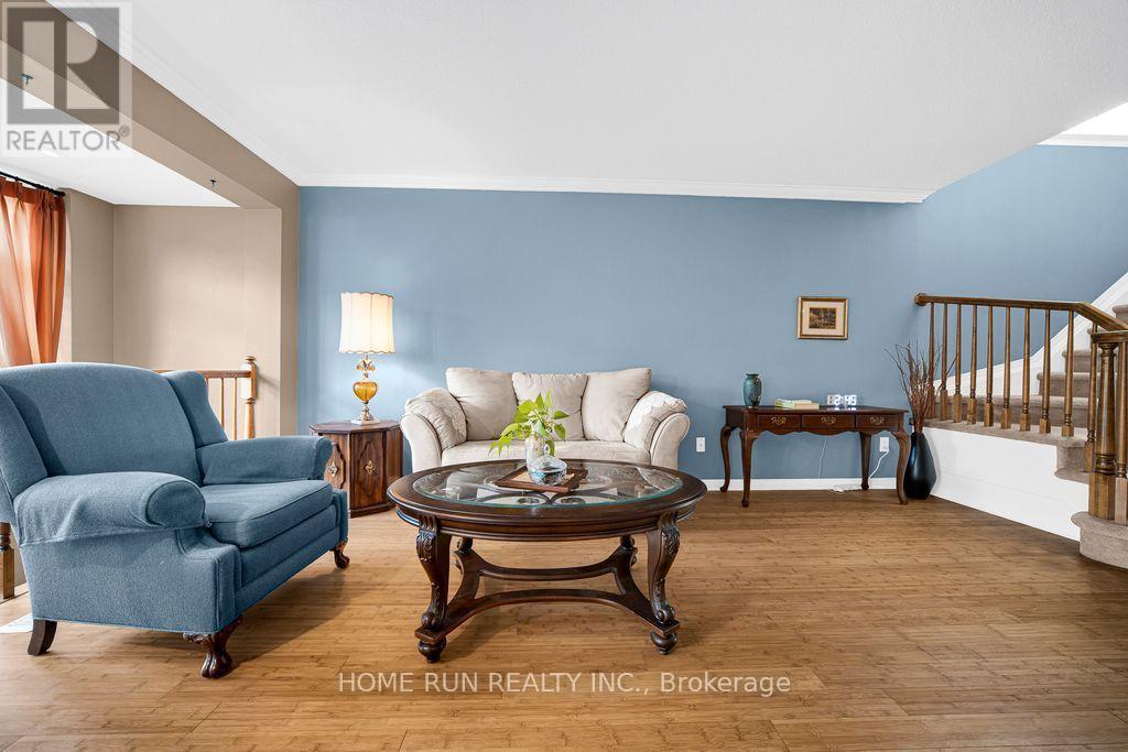 417 Wisteria Crescent, Ottawa, Ontario  K1V 0P1 - Photo 4 - X13757392