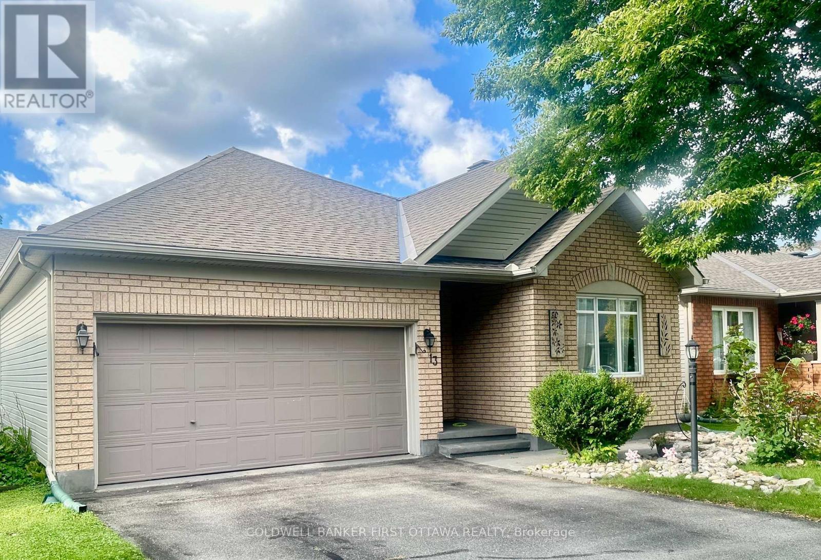 13 Fieldcrest Avenue, Ottawa, Ontario  K2J 4W7 - Photo 1 - X13757424