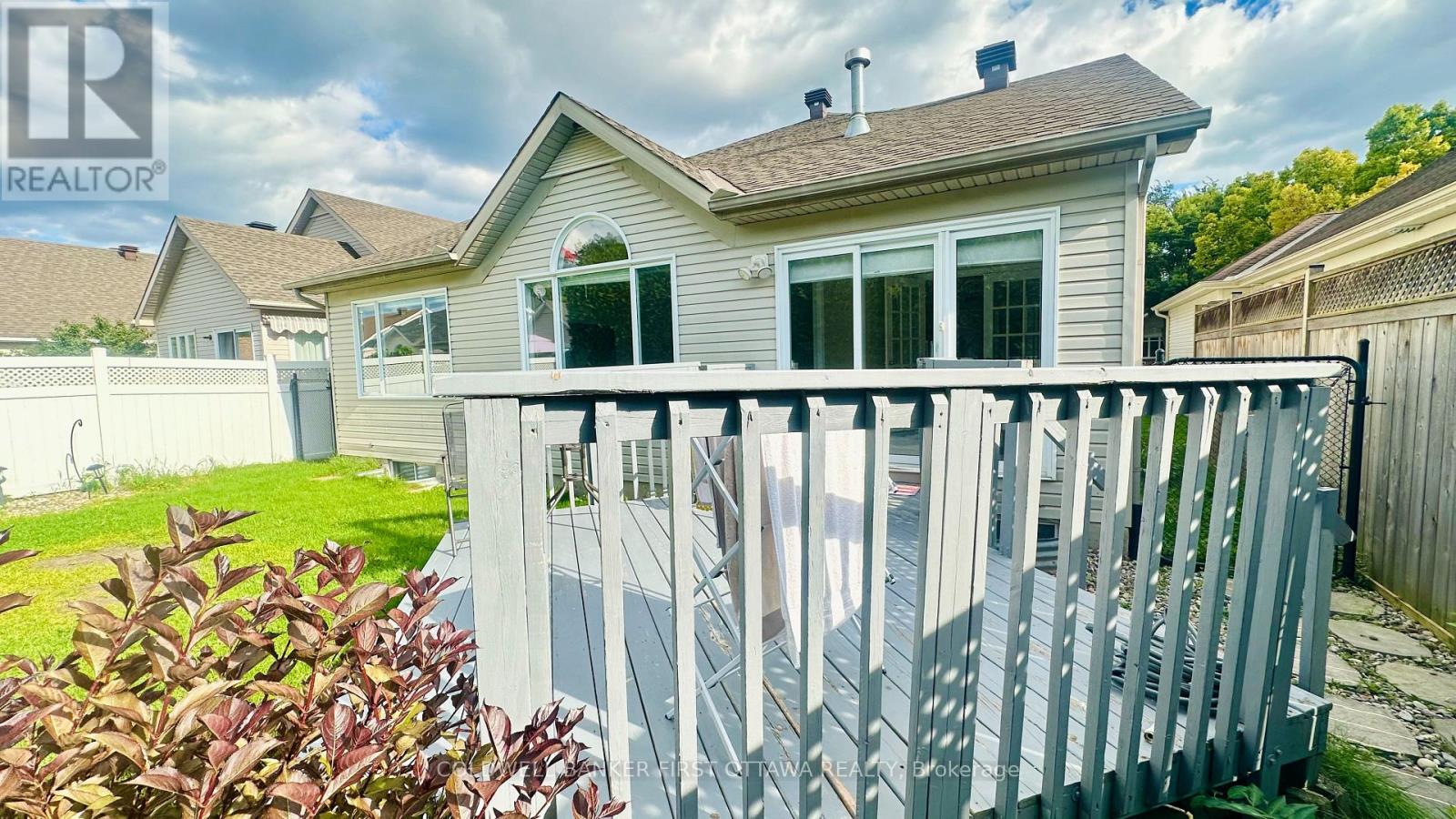 13 Fieldcrest Avenue, Ottawa, Ontario  K2J 4W7 - Photo 3 - X13757424