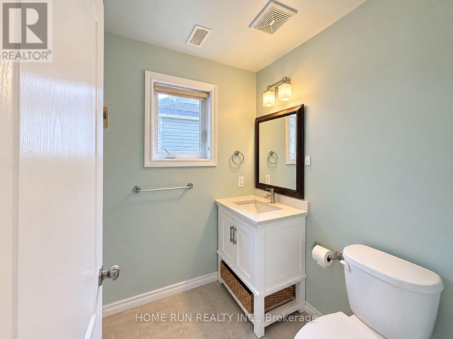 100 Blackburn Avenue, Ottawa, Ontario  K1N 8A7 - Photo 10 - X13757472