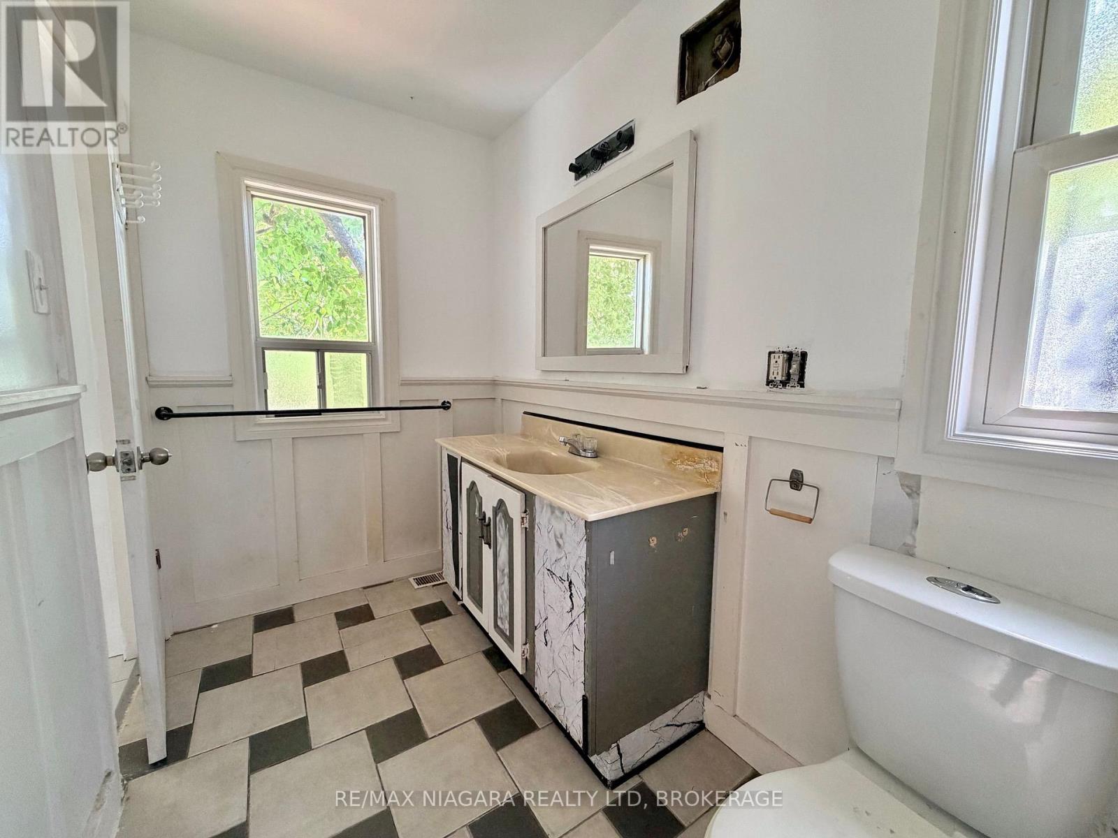 21 Fifth Street, Welland, Ontario  L3B 4Z4 - Photo 11 - X13757410
