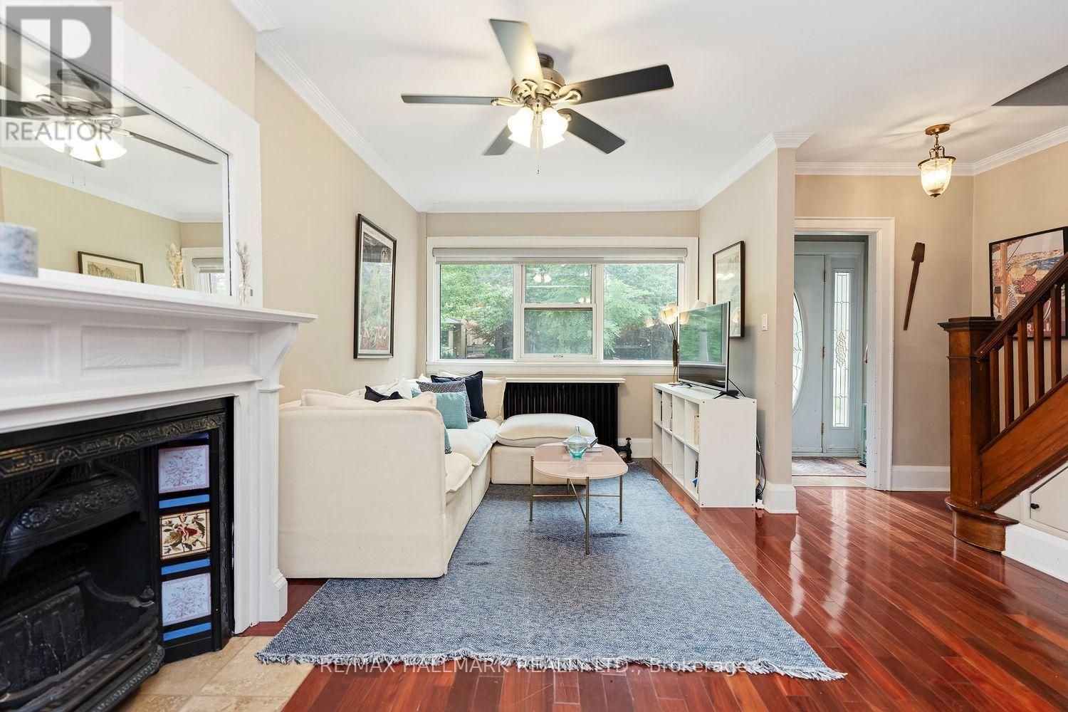 141 Humbercrest Boulevard, Toronto, Ontario  M6S 4L4 - Photo 22 - W13751184