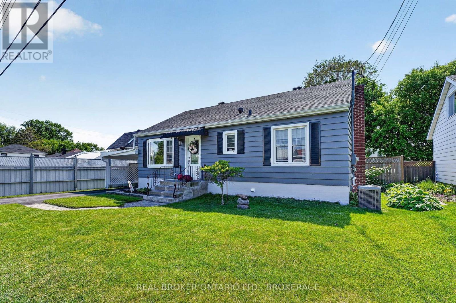 506 Rivier Place, Cornwall, Ontario K6J 4B2 - Photo 3 - X13757432