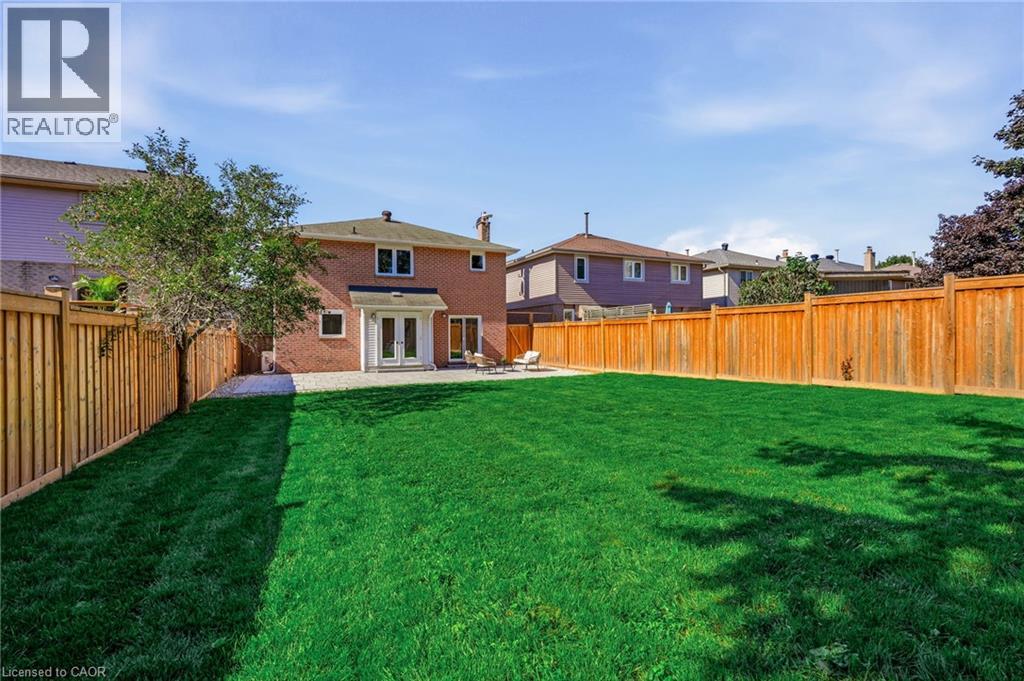 551 Deerhurst Drive, Burlington, Ontario  L7L 5V9 - Photo 39 - 40857565
