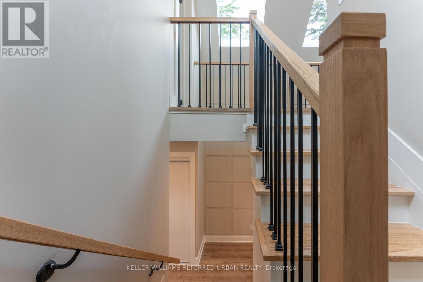 5 - 352 Jones Avenue, Toronto, Ontario  M4J 3G3 - Photo 9 - E13757512
