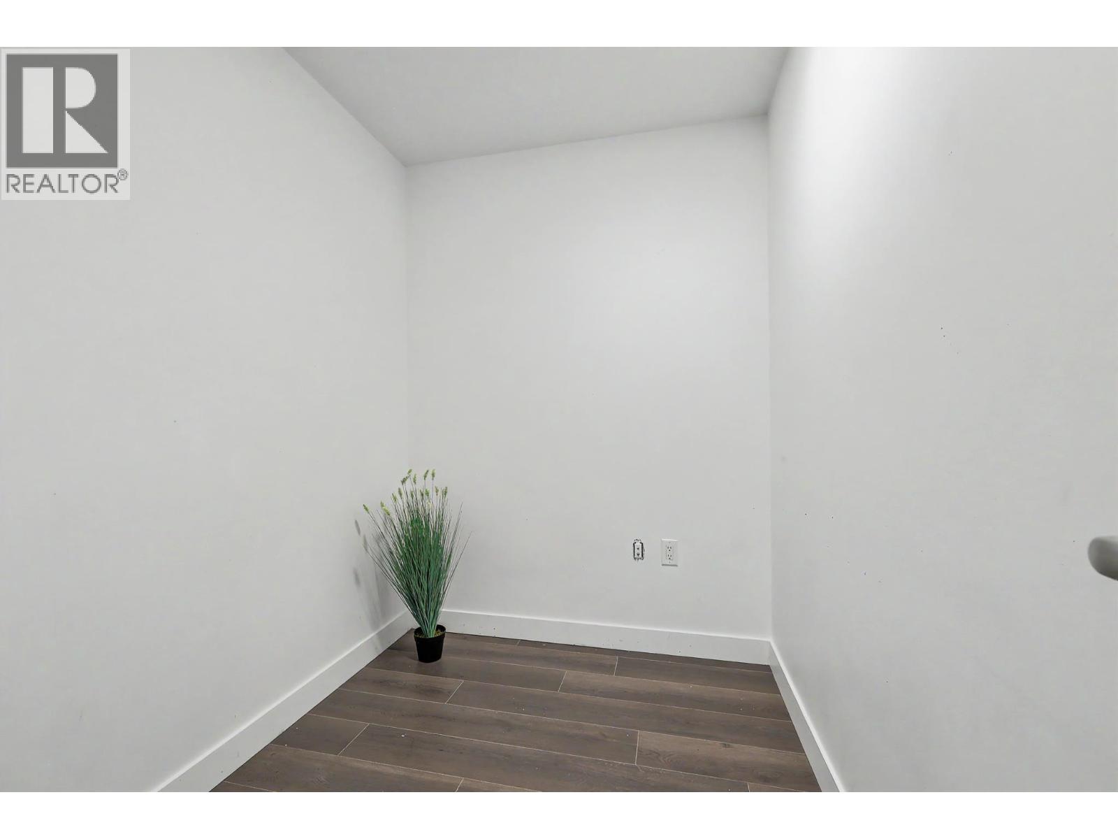210 8138 Fraser Street, Vancouver, British Columbia  V5X 0J8 - Photo 12 - R3162665
