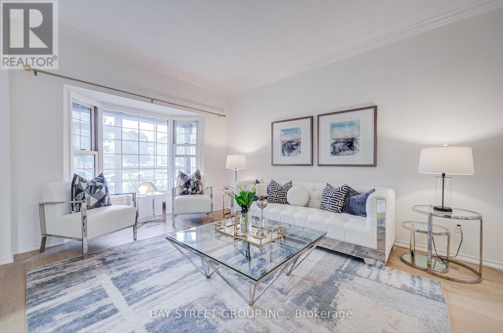 5 Captain Francis Drive, Markham, Ontario  L3R 9C7 - Photo 5 - N13757478