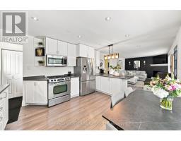 422 QUEEN STREET, Newmarket, Ontario