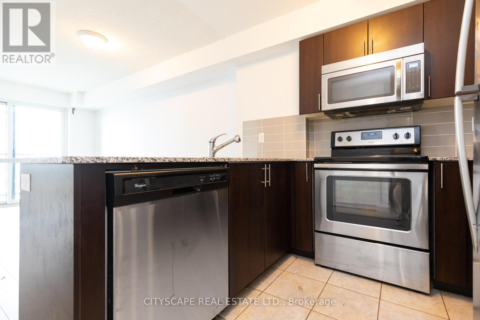 1808 - 1410 Dupont Street, Toronto, Ontario M6H 0B6 - Photo 4 - W13732284