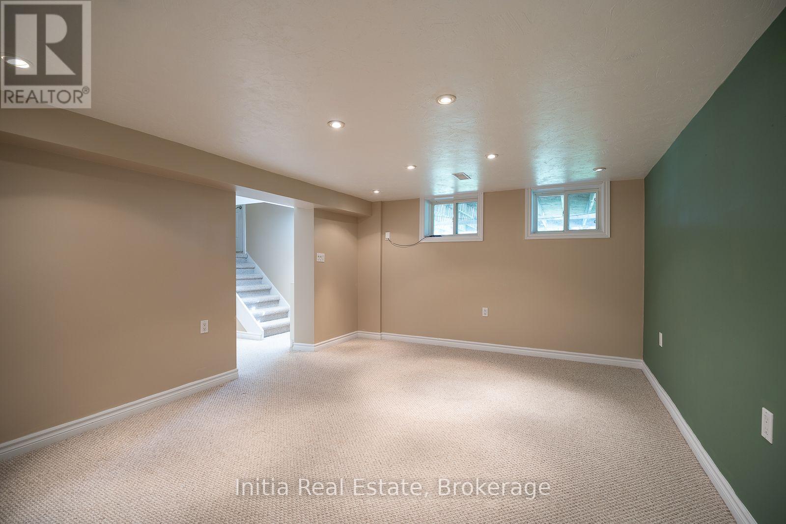 53 Burrows Avenue, Toronto, Ontario M9B 4W8 - Photo 22 - W13757370