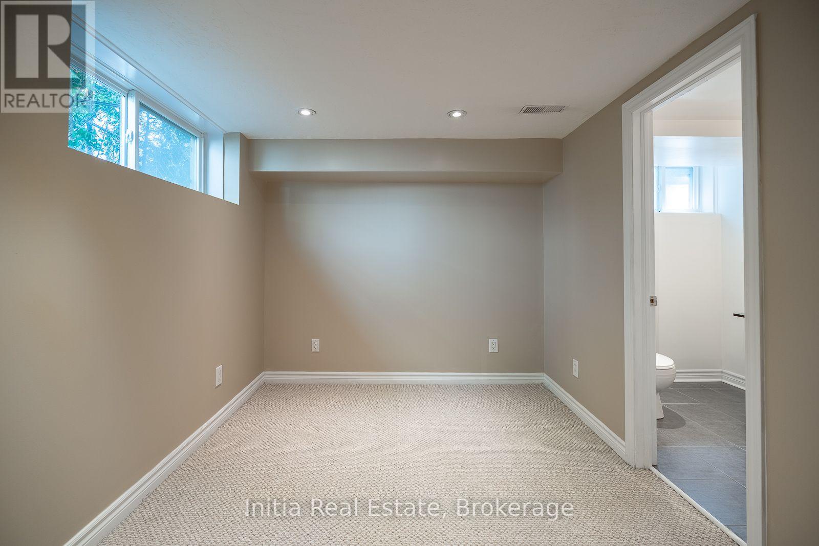 53 Burrows Avenue, Toronto, Ontario M9B 4W8 - Photo 24 - W13757370