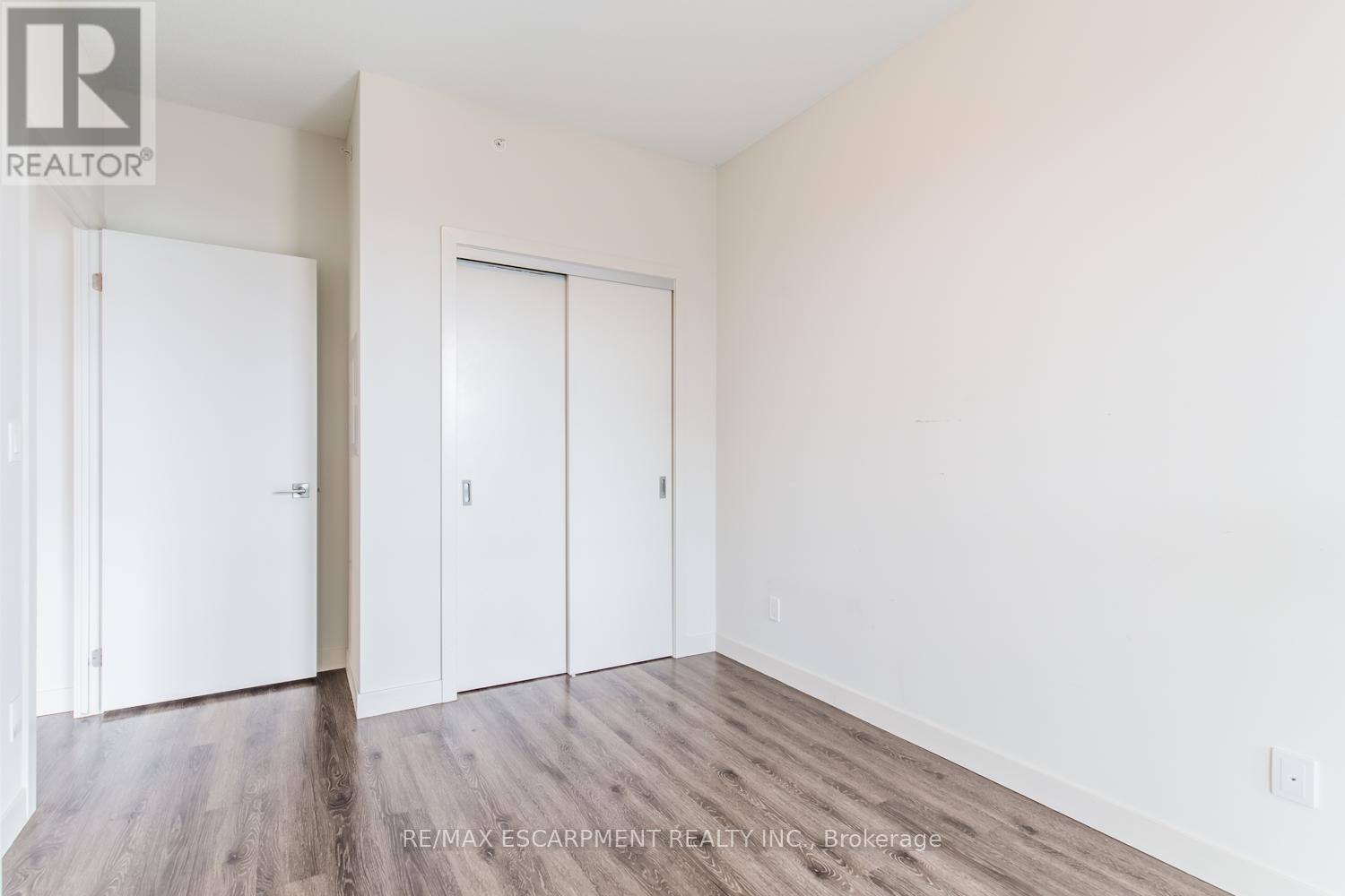 2107 - 2087 Fairview Street, Burlington, Ontario  L7R 0E5 - Photo 20 - W13757386