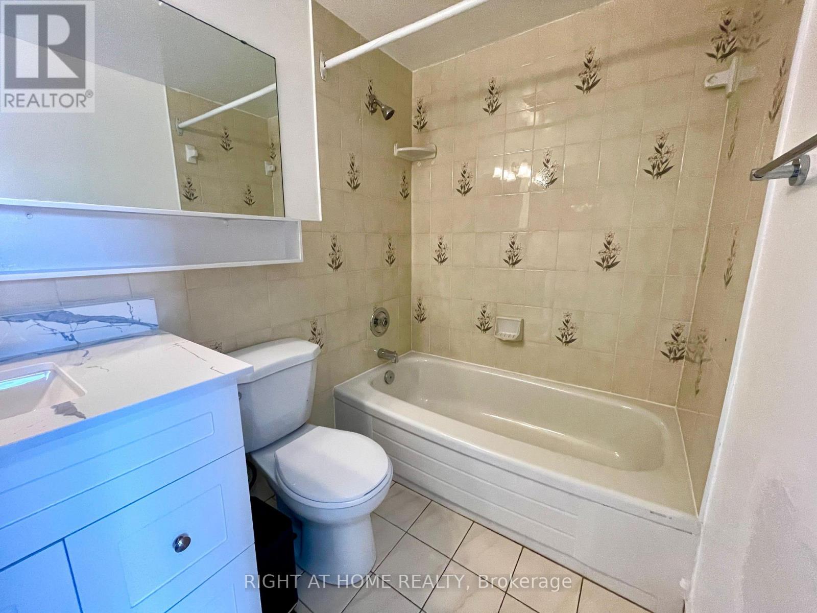 1418 - 551 The West Mall, Toronto, Ontario  M9C 1G7 - Photo 17 - W13757390