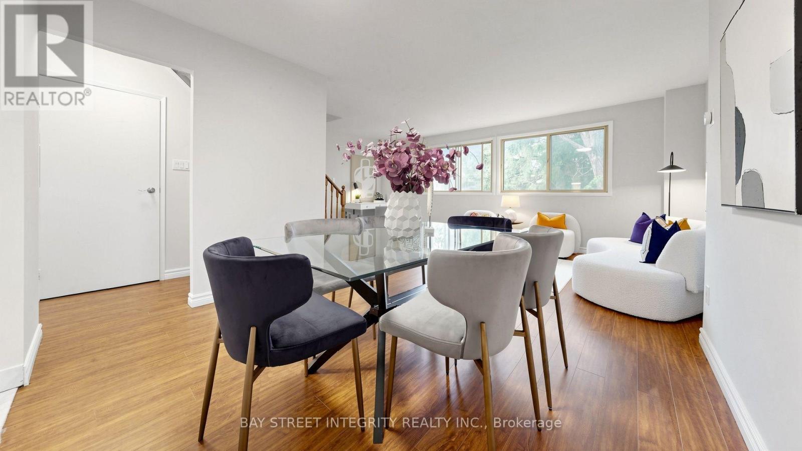 28 Townsend Road, Toronto, Ontario  M2H 2T2 - Photo 7 - C13751700