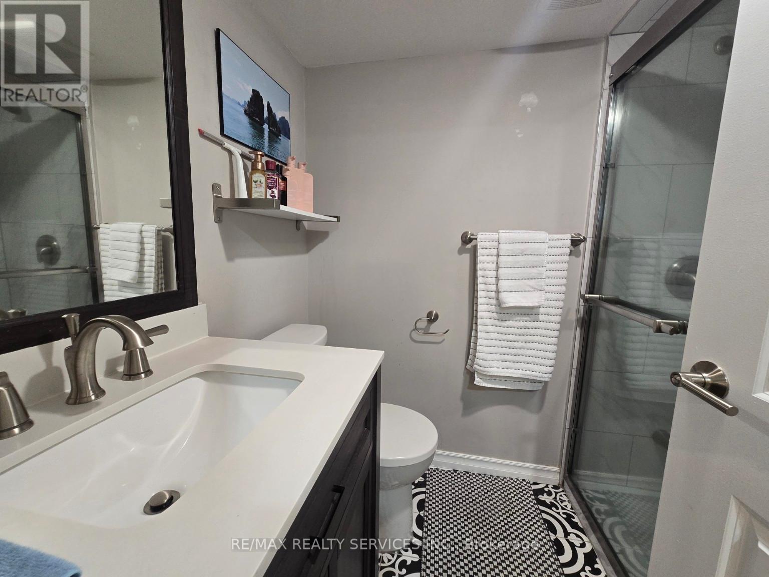 21 Mcintosh Avenue, Toronto, Ontario  M8Y 3E1 - Photo 31 - W13751244