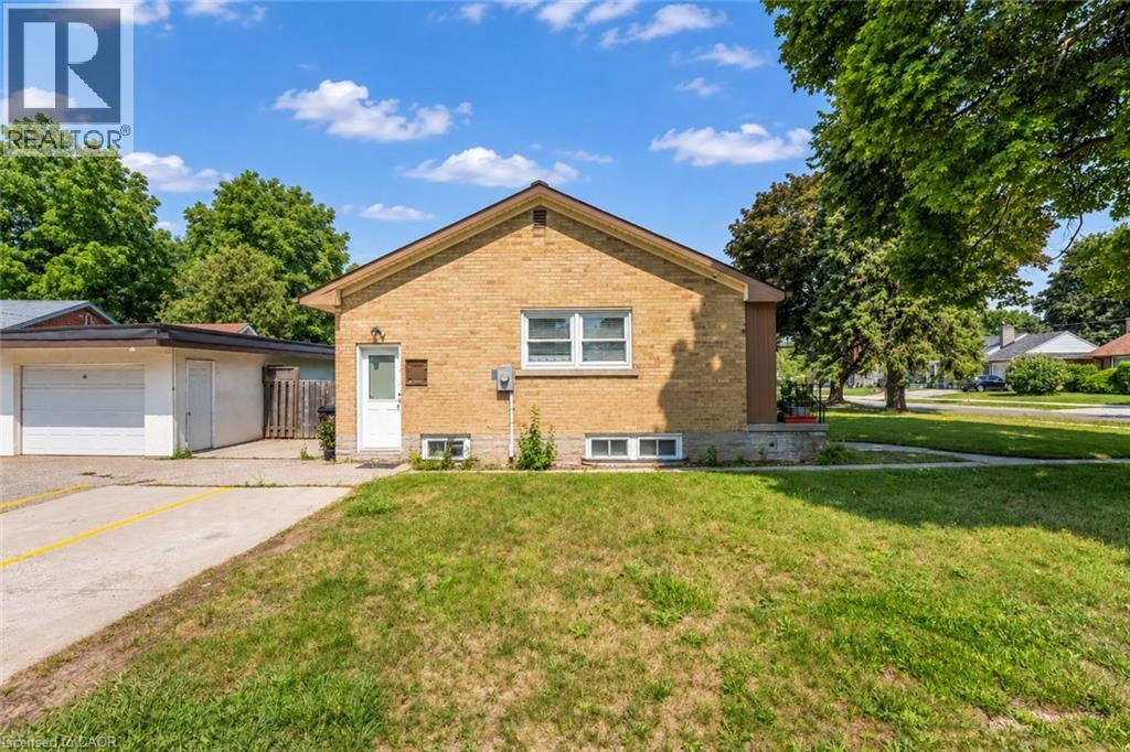 169 Bruce Street, Kitchener, Ontario  N2B 1Z2 - Photo 39 - 40861551