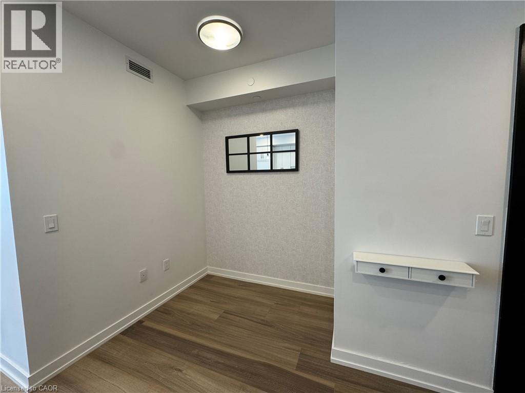 15 Wellington Street Unit# 1701, Kitchener, Ontario  N2G 0E4 - Photo 12 - 40860689