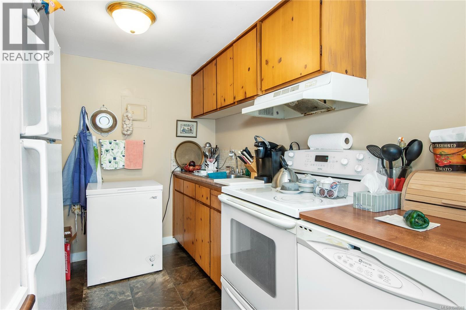 394 Cedar St, Campbell River, British Columbia  V9W 2V2 - Photo 7 - 1048318