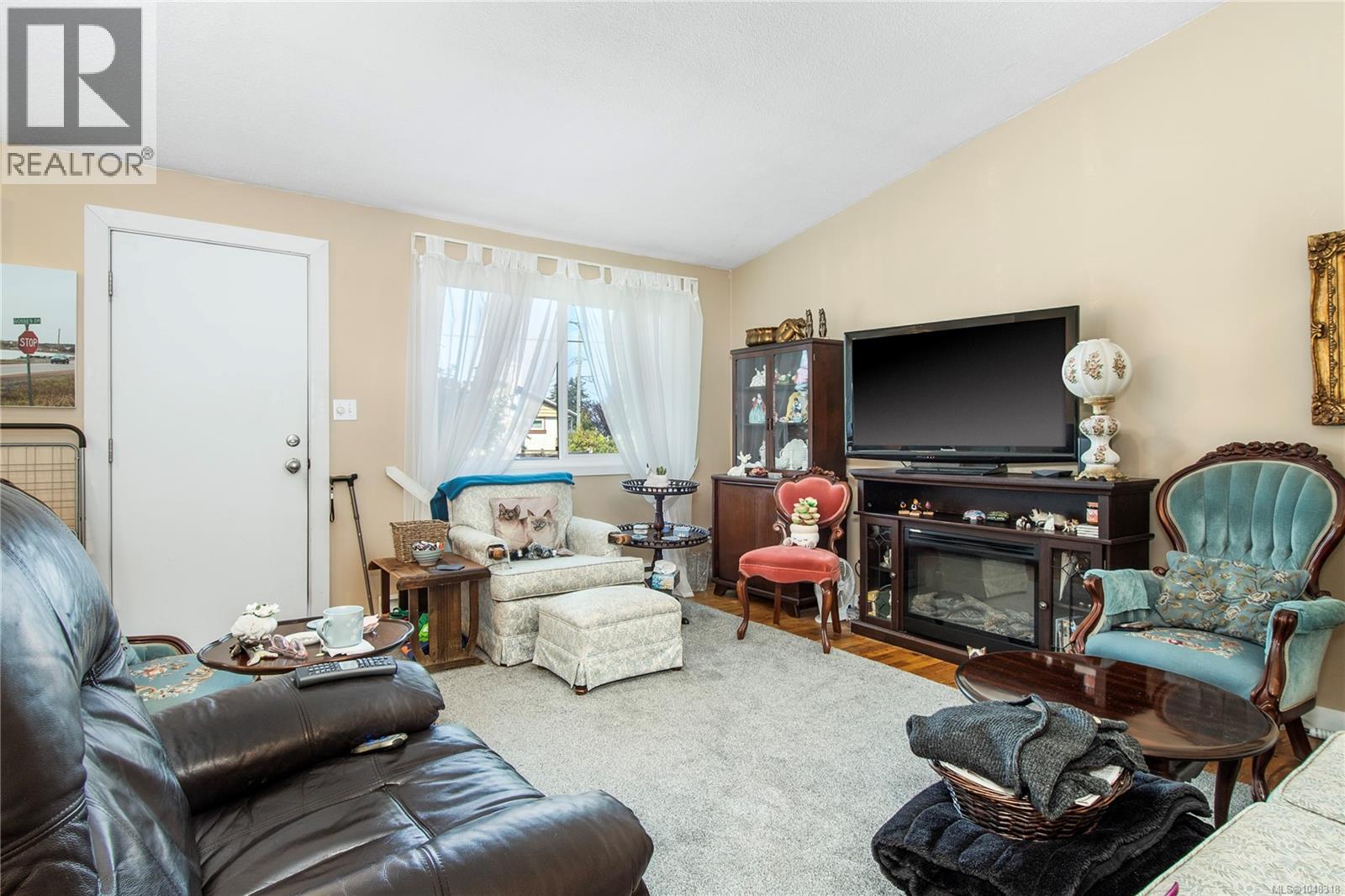 394 Cedar St, Campbell River, British Columbia  V9W 2V2 - Photo 4 - 1048318