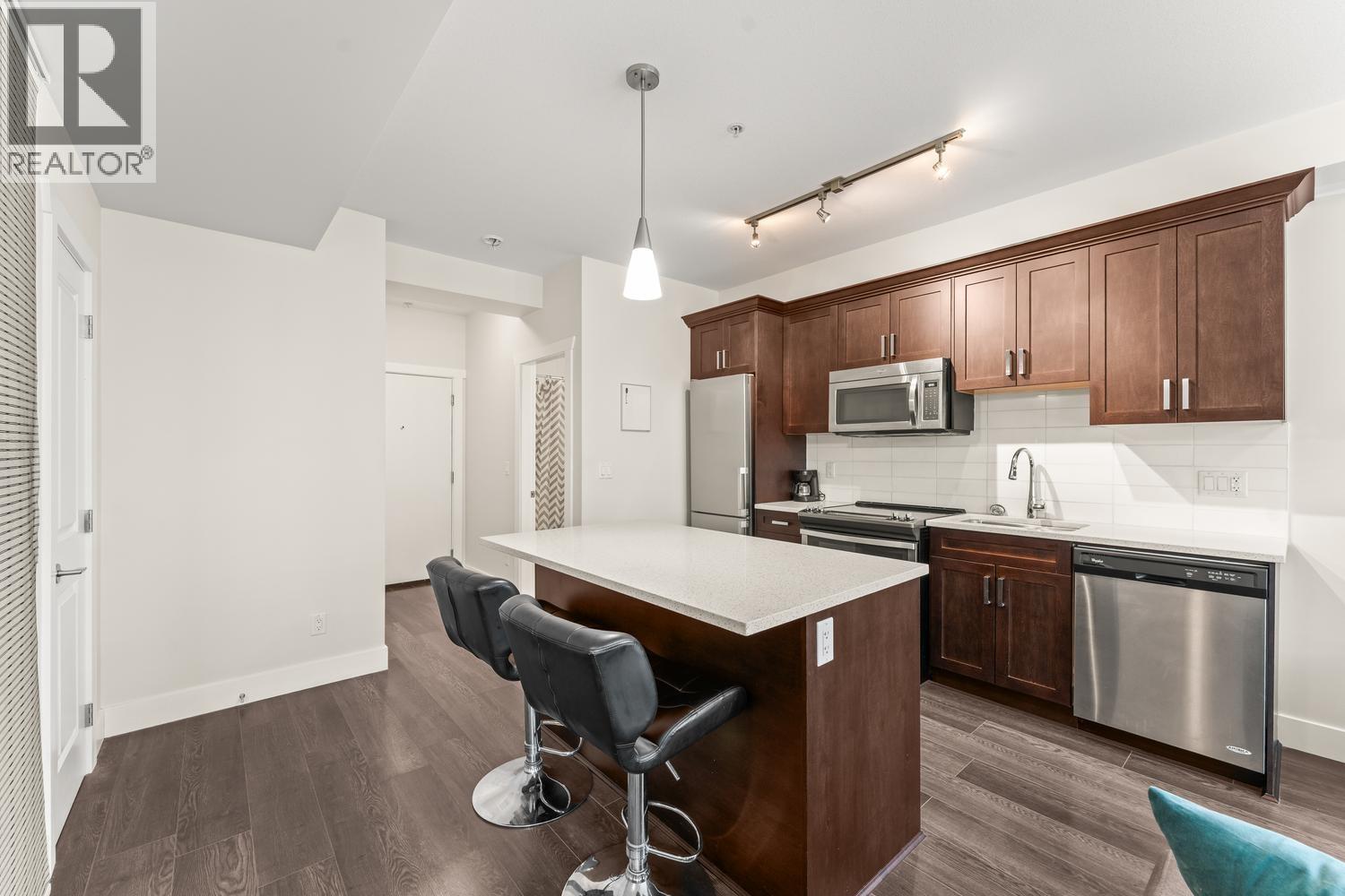 206 2288 Welcher Avenue, Port Coquitlam, British Columbia  V3C 1X4 - Photo 3 - R3162276