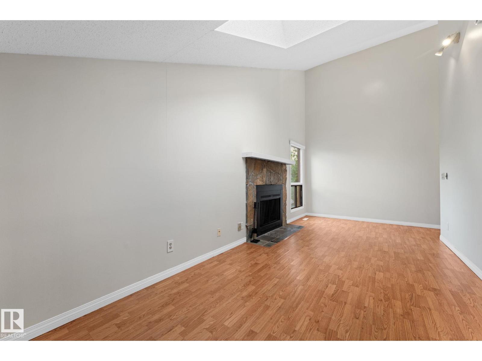 Unknown Address, ,    - Photo 23 - E4507615