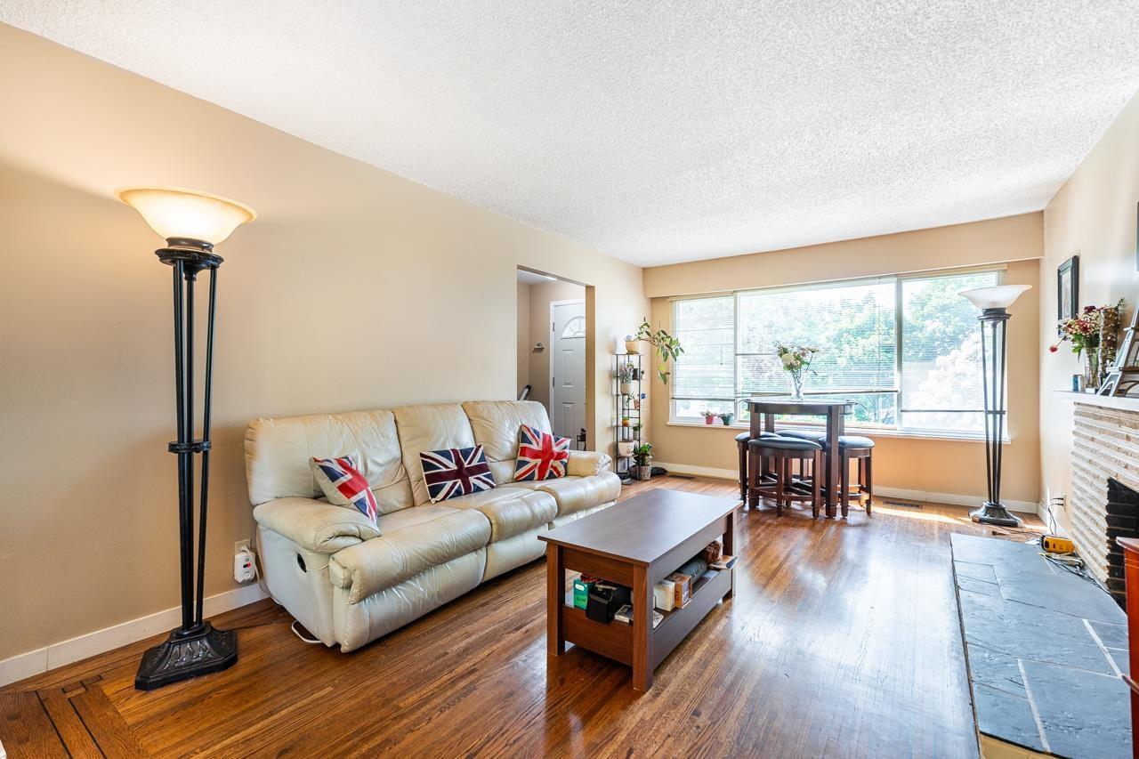 11288 135 Street, Surrey, British Columbia  V3R 2Z7 - Photo 5 - R3162829